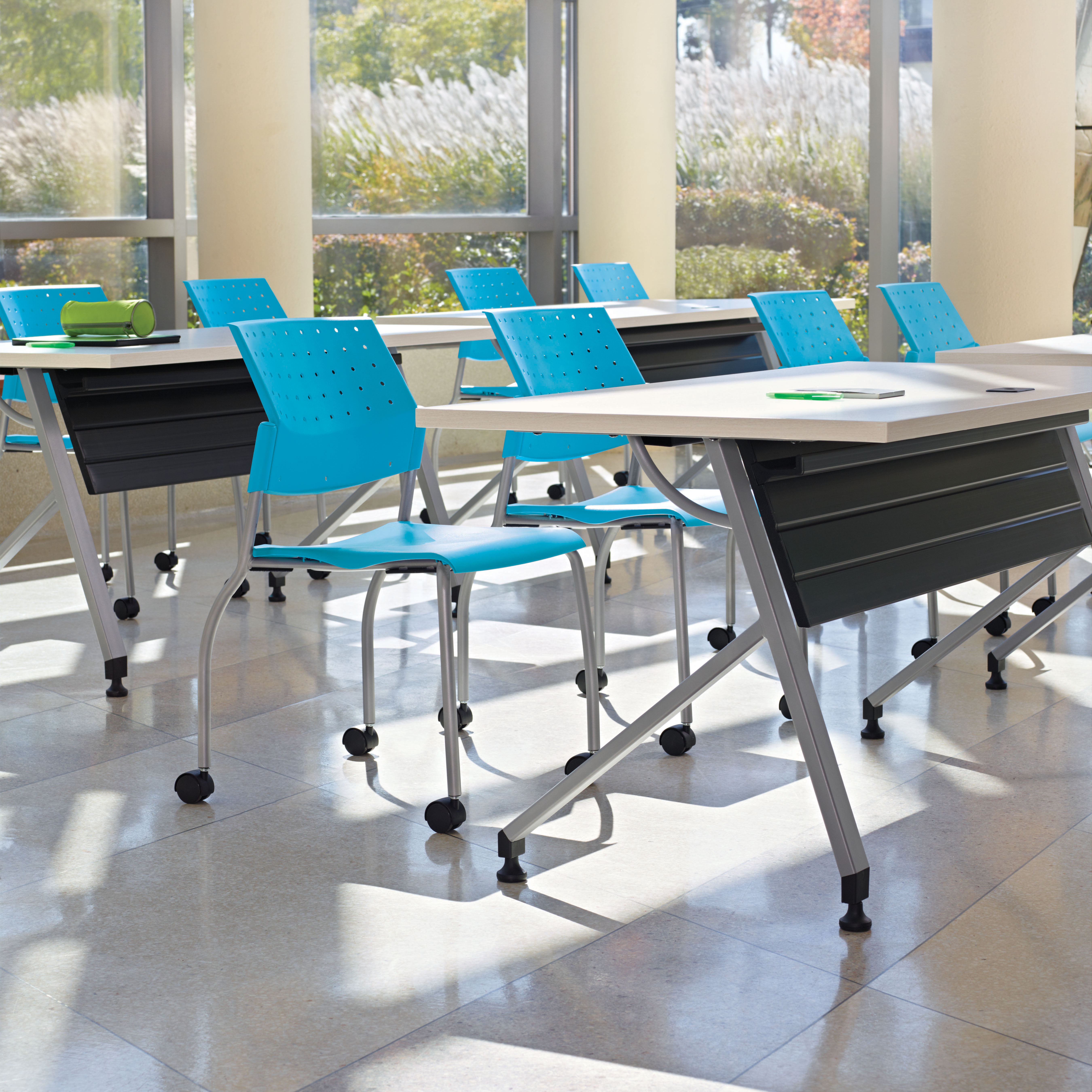 Sonic table deals and chairs