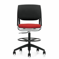 Tabouret fonctionnel sans accoudoirs, assise rembourrée et dossier en polypropylène Tabouret fonctionnel sans accoudoirs, assise rembourrée et dossier en polypropylène Model Thumbnail