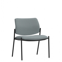 Chaise d'appoint à dimensions moyennes et dossier bas monopièce Chaise d'appoint à dimensions moyennes et dossier bas monopièce Model Thumbnail